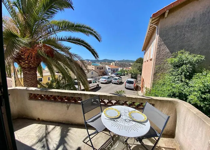 Apartman Climatise Centre Du Lavandou, Proche - Fr-1-816-6